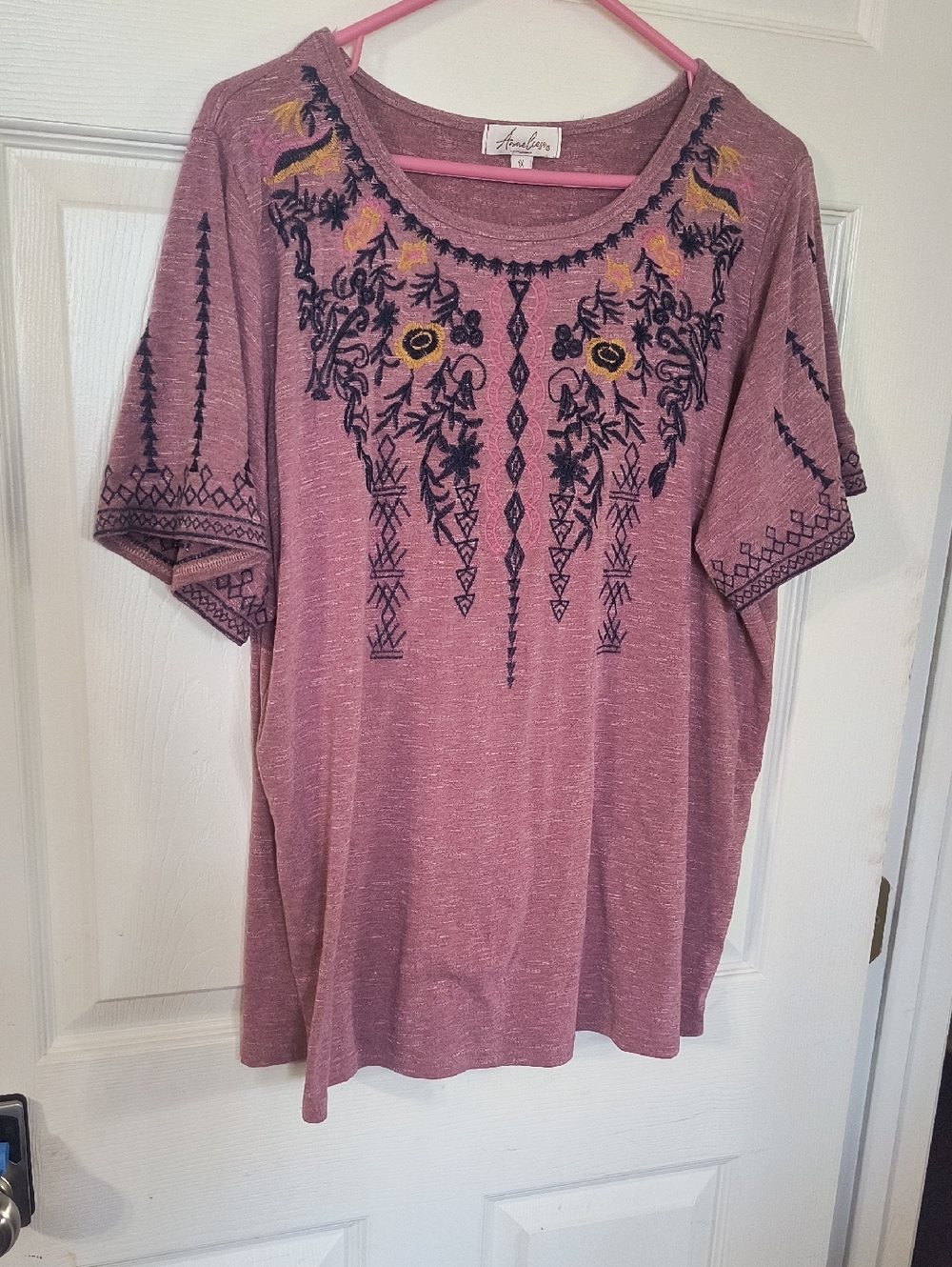 Anneliese Lavender-Pink Embroidered Short Sleeve Tee